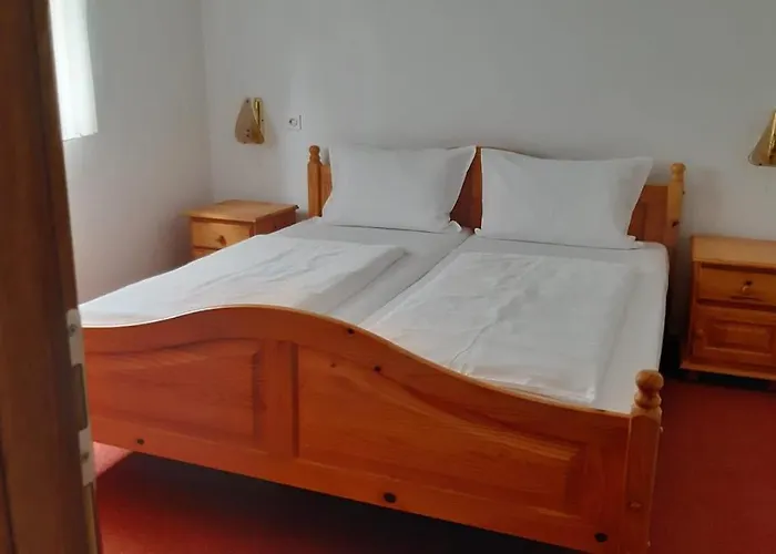 Ferienhaus Jurkic Pakostane